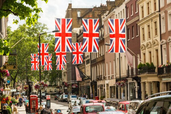 Арендодатели продают недвижимость и уходят из бизнеса | London Cult.