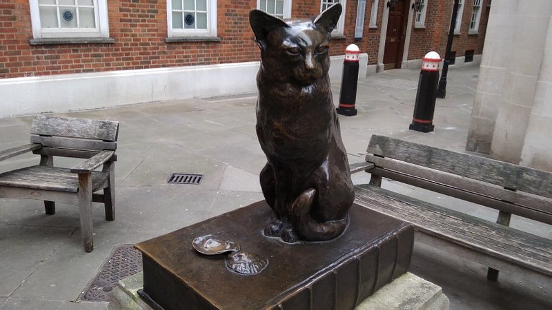 Hidden Cats in London.