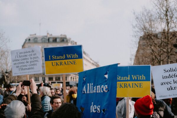 Научный подход: динамика отношения к украинским беженцам | London Cult.