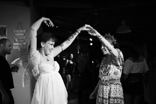 Naked Parties: No Need to Apologise | London Cult.