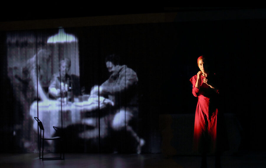 ENO delves into the dark recesses of an imagined totalitarian system | London Cult.