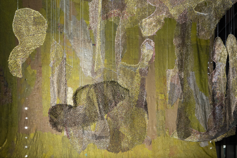 El Anatsui's world of metal tops at the Tate Modern's Turbine Hall | London Cult.