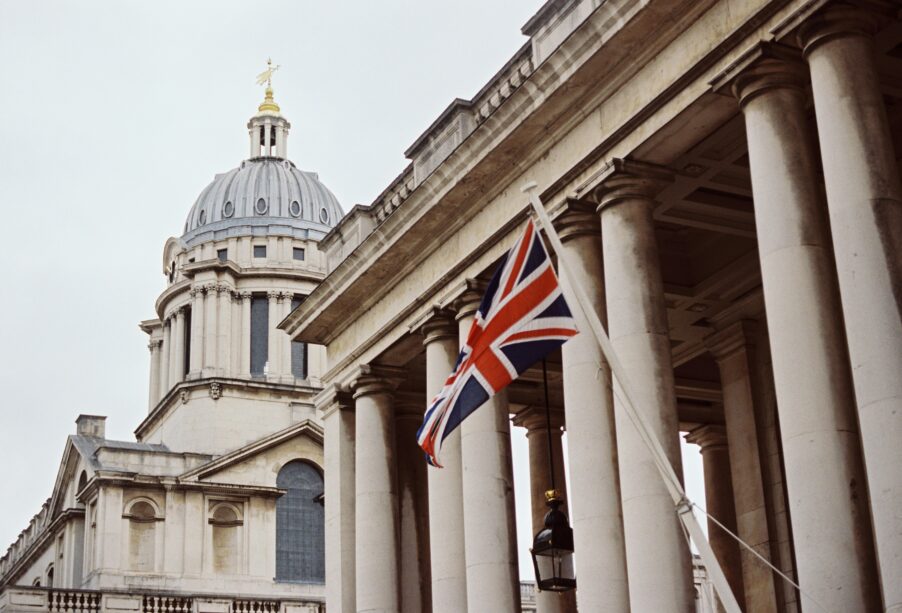 Богатых собираются отговорить от эмиграции и... обложить «налогом на выезд» | London Cult.