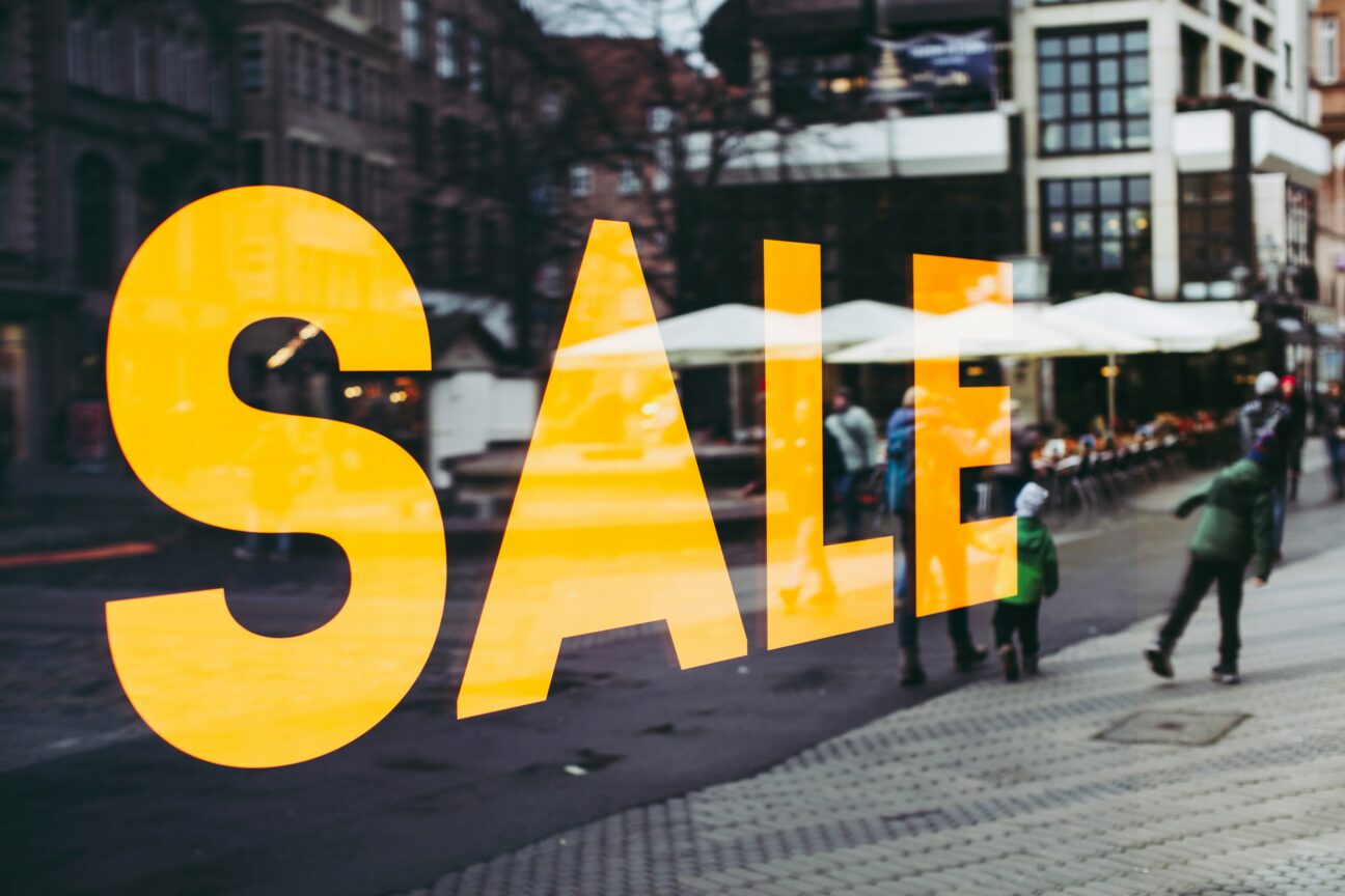 A sale sign. Photo: Markus Spiske / Unsplash