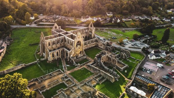 Abandoned Britain: A Village Underwater, a Shrine to Lobotomy, and the Remnants of the Industrial Revolution  | London Cult.