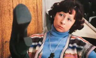 Лия Ахеджакова: «Живой театр необходим людям как воздух» | London Cult.