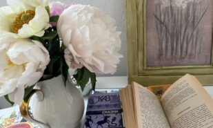 Вечная весна детской литературы: какие книги мы читаем?  | London Cult.