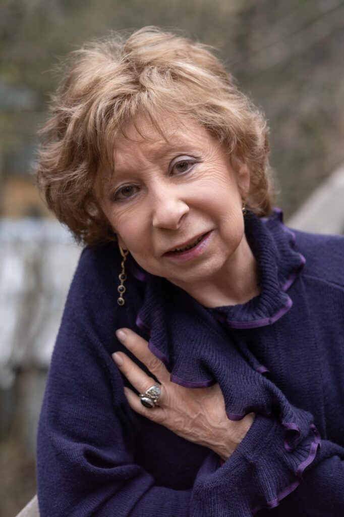 Liya Akhedzhakova: "Live theatre is as essential to people as air" | London Cult.