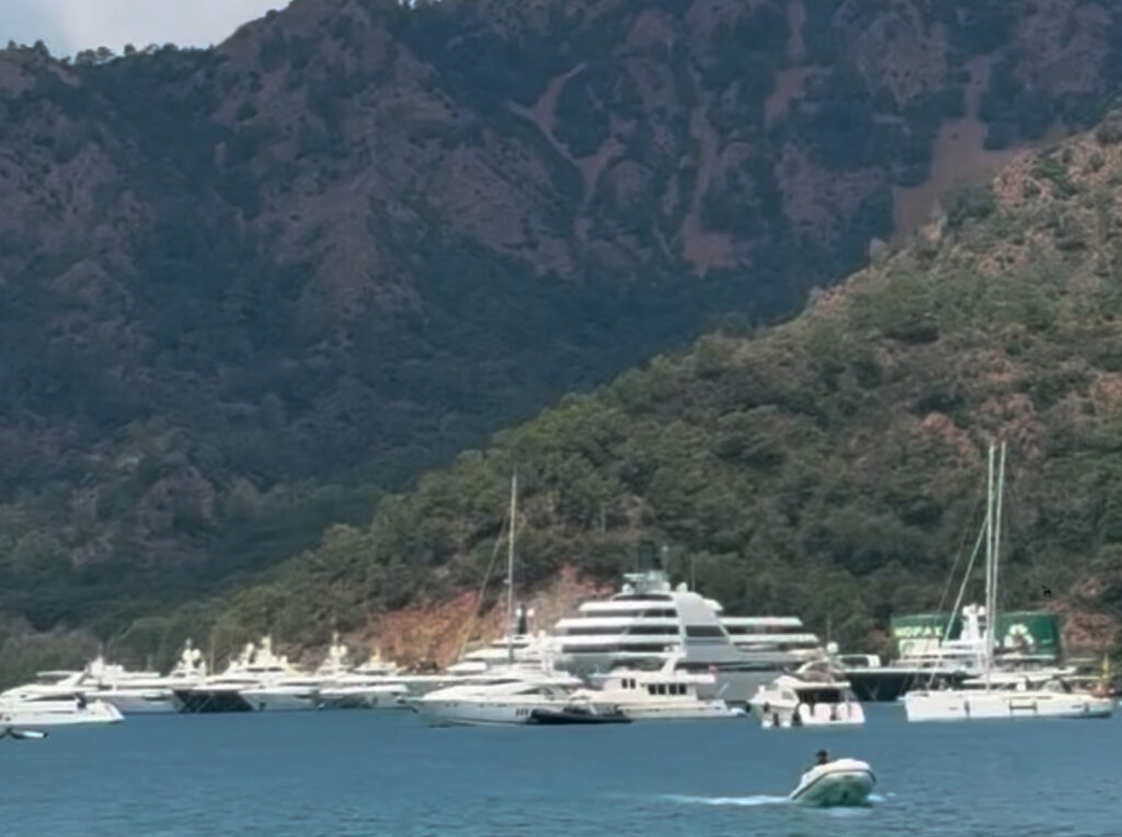 From the Travel Note Book of Turkey, day three: Icarus, yachts, islands, the aesthetic of Sea Me Beach | London Cult.