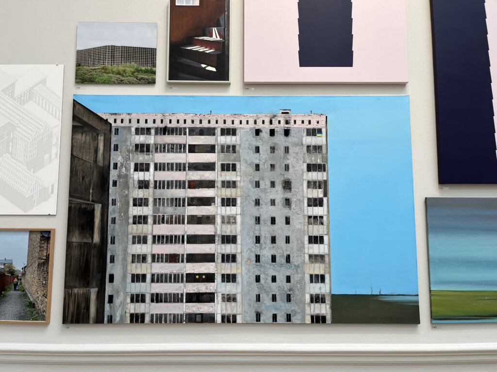 От лепнины до нейросетей: как прошло открытие Summer Exhibition 2025 в Royal Academy | London Cult.
