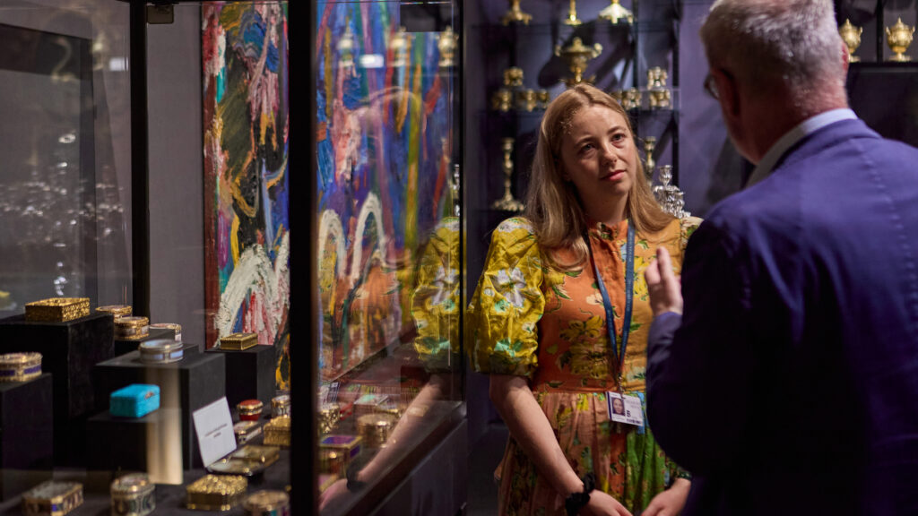 The Treasure Paradox: Treasure House Fair 2025 through the eyes of a flâneur in the age of interdisciplinarity | London Cult.