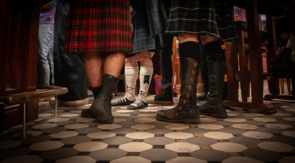 Pub is: A Toast to In-Betweenness and Belonging | London Cult.