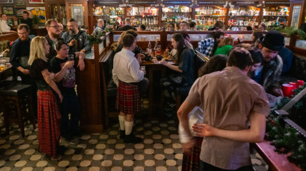 Pub is: A Toast to In-Betweenness and Belonging | London Cult.