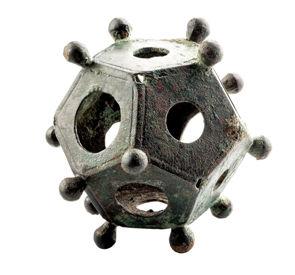 Golden Cloaks, Stone Drums and Wooden Figurines: Britain’s Strangest Artefacts | London Cult.