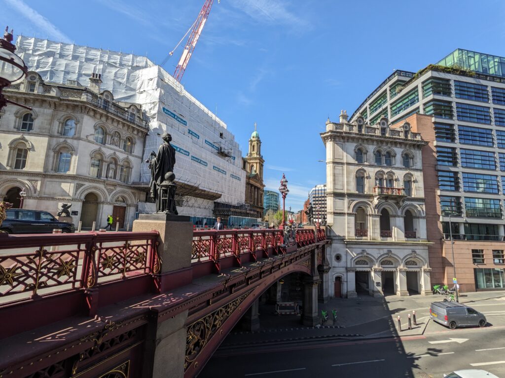 Битва на «красном мосту»: путешествие к Холборн-виадук | London Cult.