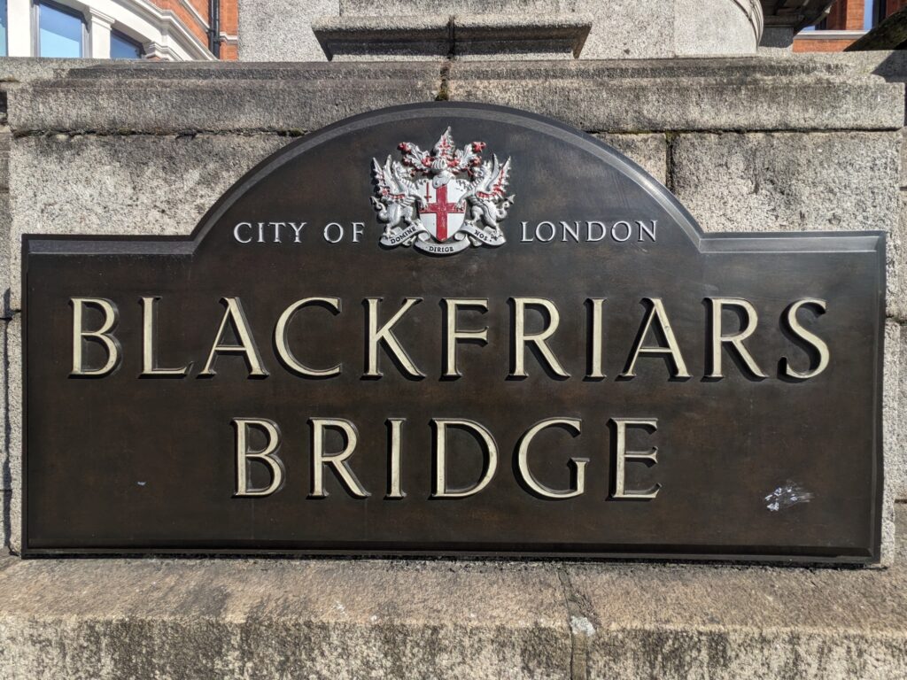 Битва на «красном мосту»: путешествие к Холборн-виадук | London Cult.