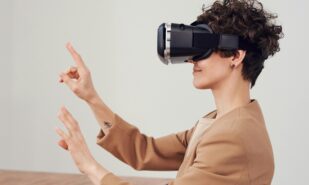 Touching Virtuality: How to Say Goodbye to the Real World | London Cult.