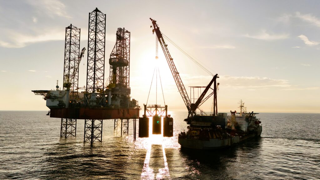 История нефтеперевозок: от танкеров с бакинской нефтью до современных монстров | London Cult.