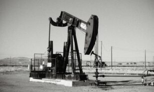 История нефтеперевозок: от танкеров с бакинской нефтью до современных монстров | London Cult.