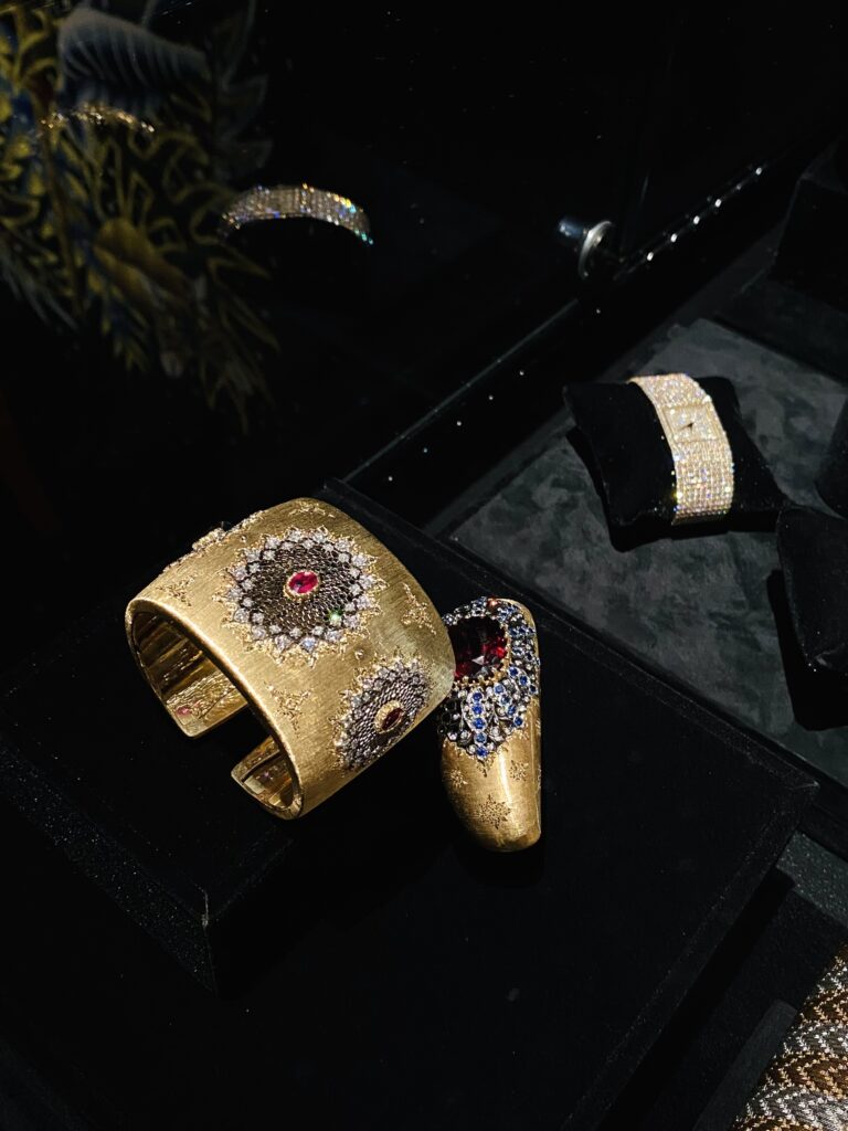 PAD London 2025: A Showcase of Desire and a Mirror of Time | London Cult.