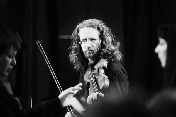 Roman Mints: “Restoring justice has special meaning for me” | London Cult.