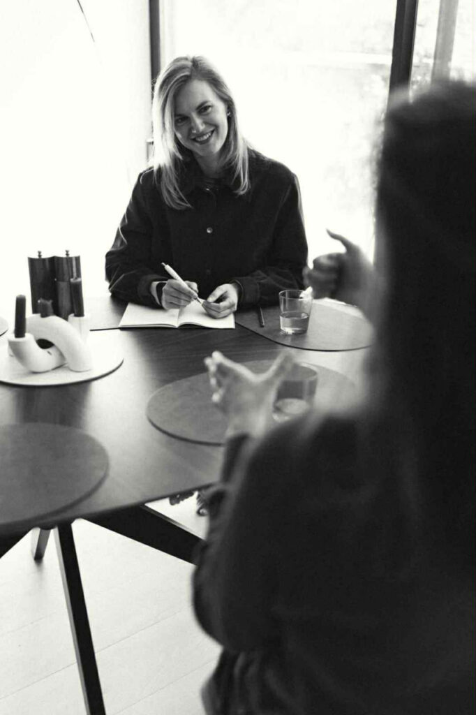 Светлана Акатова — о детях, родителях и о пути навстречу друг другу | London Cult.