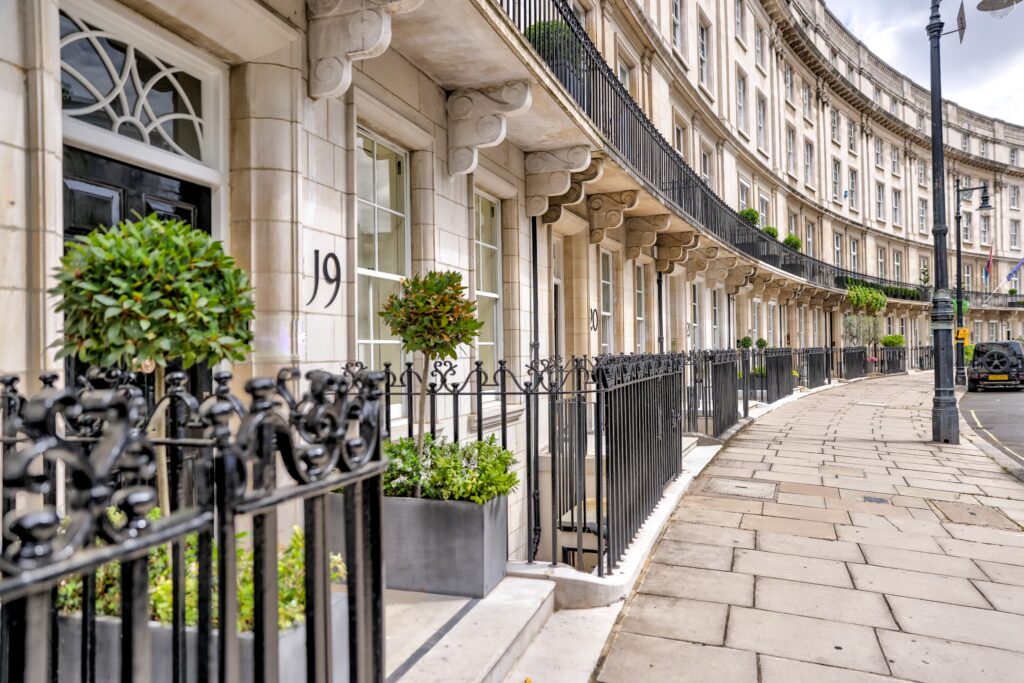 Лондонский super-prime-2025: крупнейшие сделки года на рынке недвижимости | London Cult.