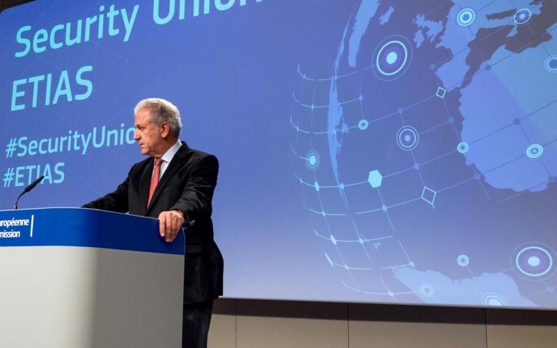 ЕС отложил запуск цифровой системы въезда/выезда EES до сентября | London Cult.