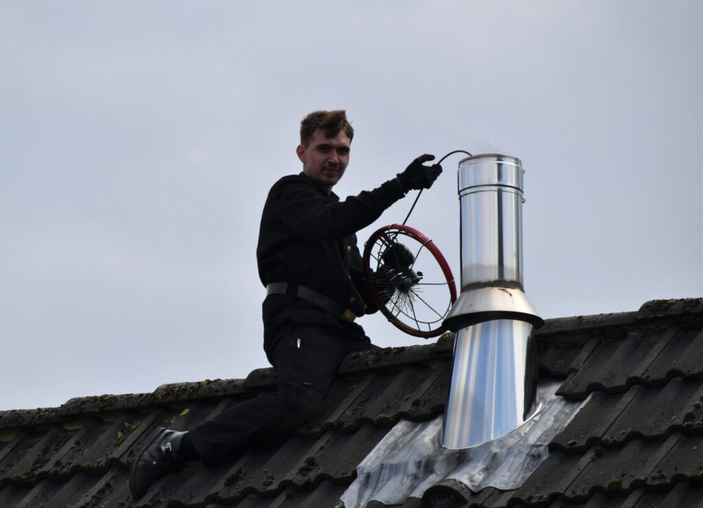 Приметы возвращаются: Британии снова нужны трубочисты | London Cult.