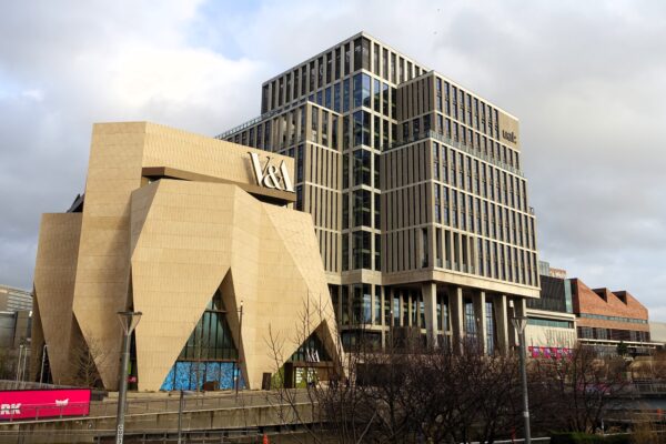 Лондон открывает V&A East: музей, который ждали десять лет | London Cult.