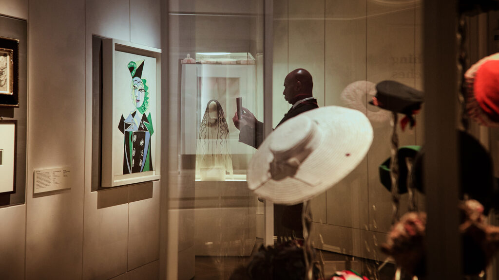 Schiaparelli: Art Reduced to Decoration | London Cult.