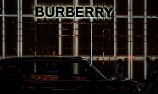 Burberry возвращает «британскость» и рост продаж | London Cult.