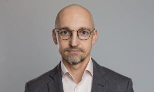 Эмиграция, депрессия, СДВГ: разговор с психиатром Александром Сапуновым | London Cult.
