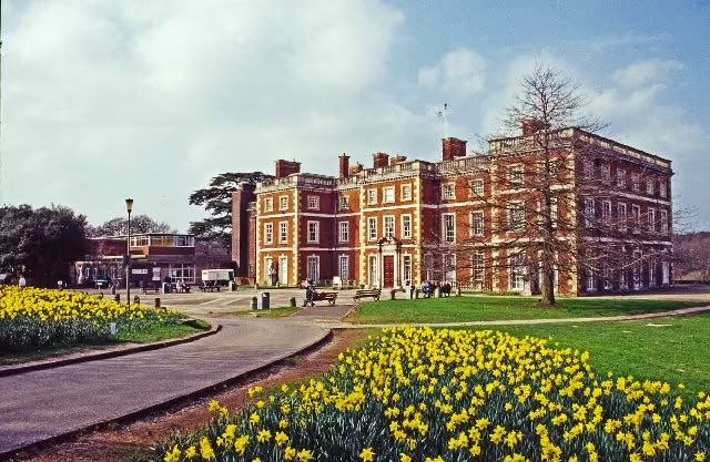 The Secret Listeners of Trent Park: Jewish Refugees vs. Hitler's Generals | London Cult.