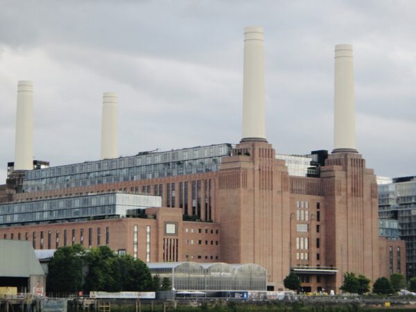 В лондонской Battersea Power Station открывается новый концертный зал | London Cult.