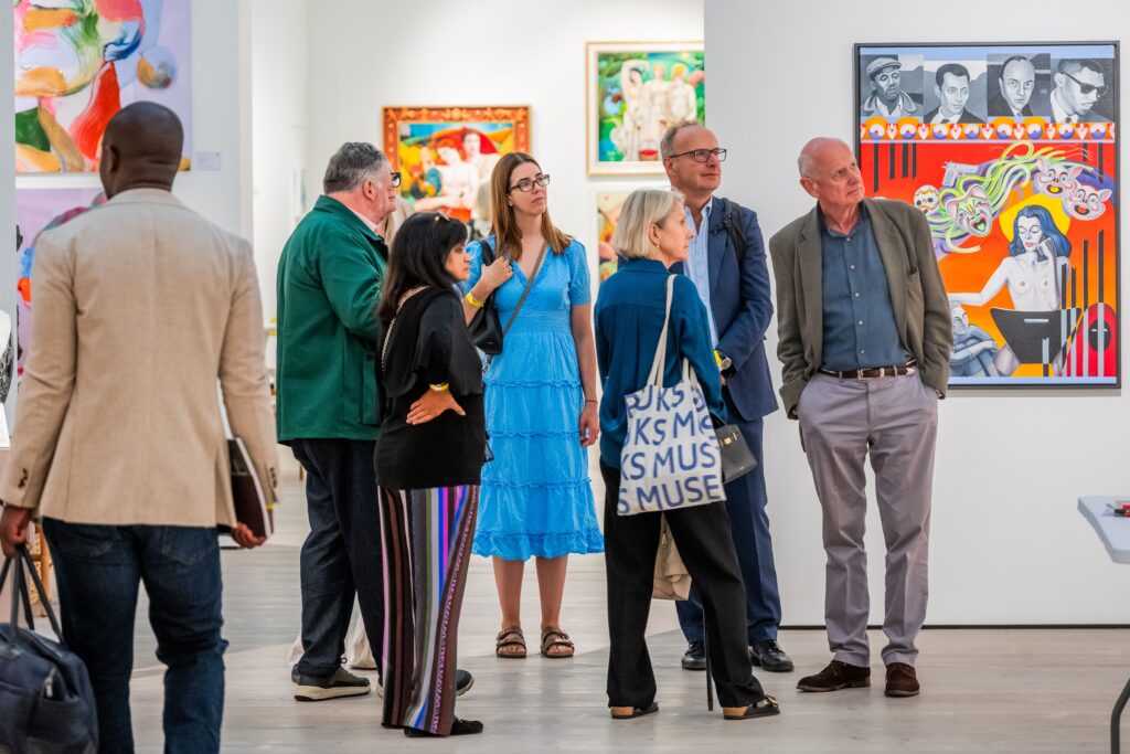 British Art Fair 2026: от Хокни до Digitalism — как меняется британский арт-рынок | London Cult.