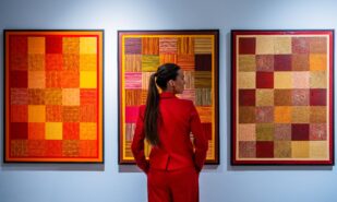 British Art Fair 2026: от Хокни до Digitalism — как меняется британский арт-рынок | London Cult.