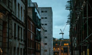 В Британии запустят новую программу помощи покупателям первого жилья | London Cult.